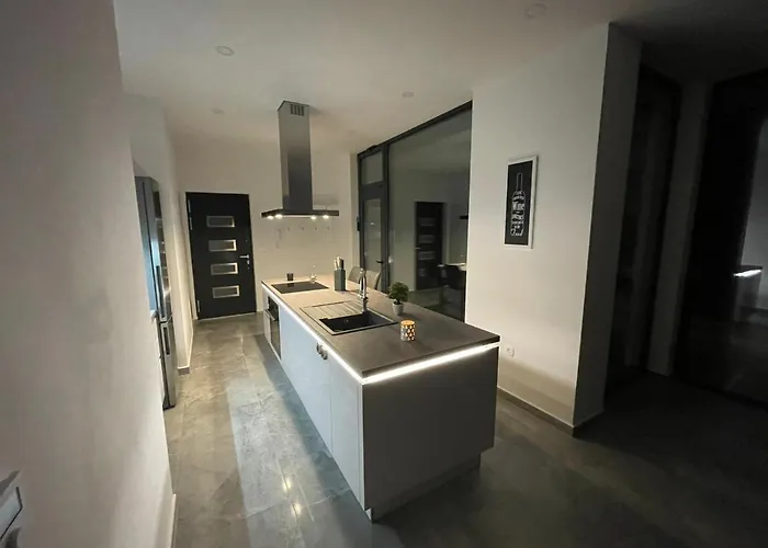 아파트 Palms & Maslenica