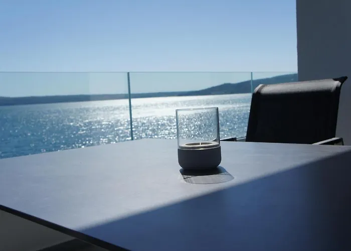 Palms & Maslenica 아파트 야세니스