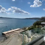 Apartamento Palms & Maslenica *