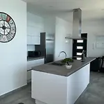 Palms & Maslenica Apartamento