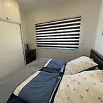Apartamento Palms & Maslenica *