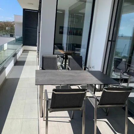 Palms & Maslenica 아파트